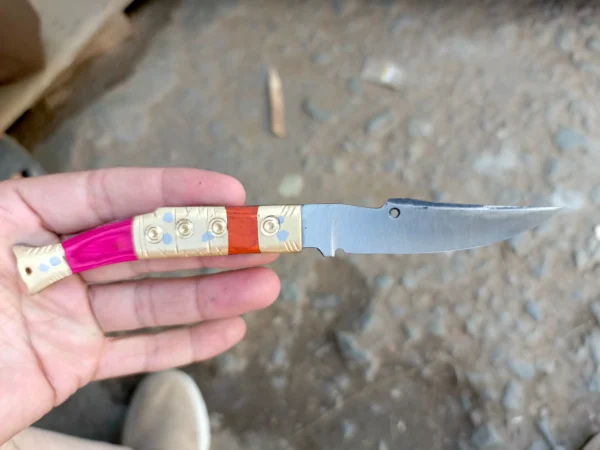DIR Knife (Model: 06)